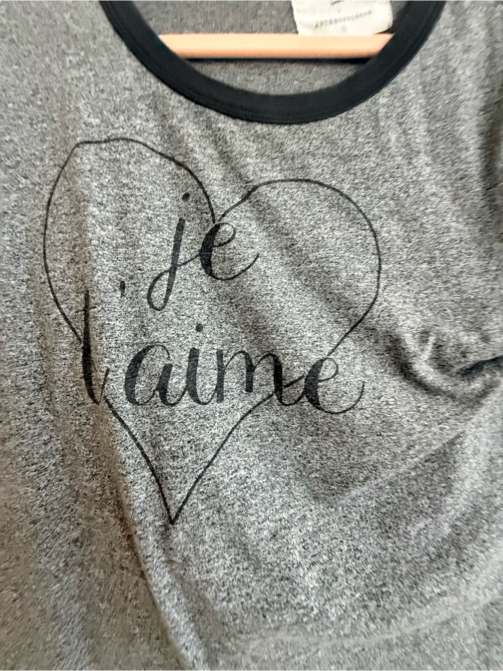 Sol Angeles Gray Tee with Black  and Heart Graphic-L